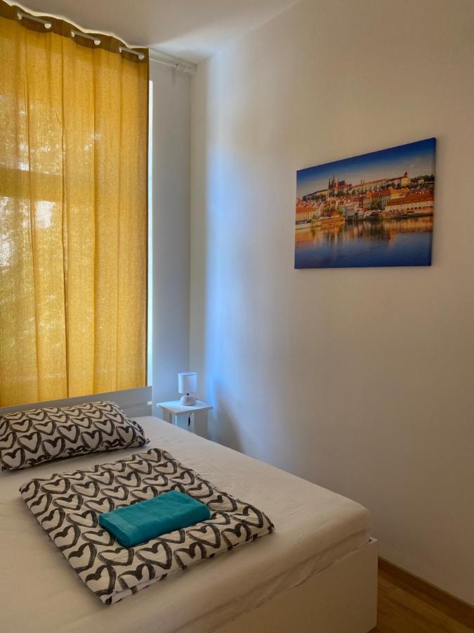 Designed Apartment Next To Vaclav Square With Terrace And Private Garage Prag Exterior foto